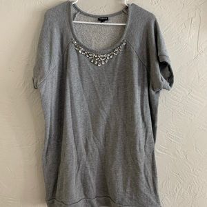 Grey top